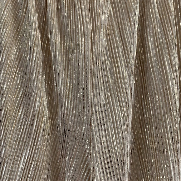 - NEW WOT CROPPED PANT- - Picture 5 of 5